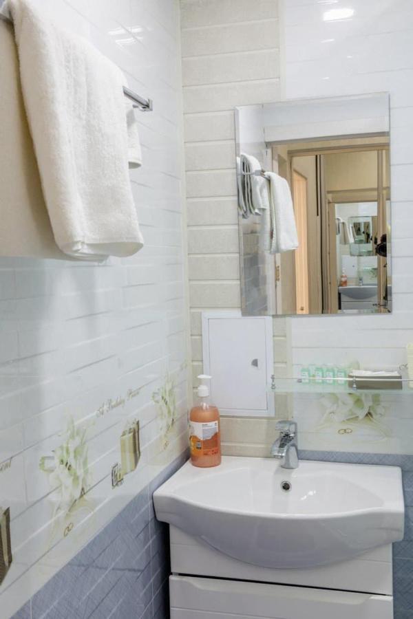 Metro Aybek Center Of Tashkent Comfort 1 Bedroom And Hall Exterior foto
